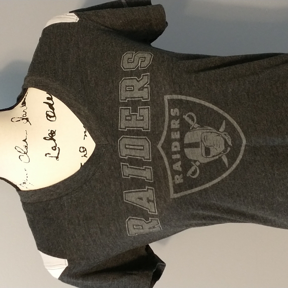 NFL Team Apparel Raiders T-shirt - Picture 2 of 5
